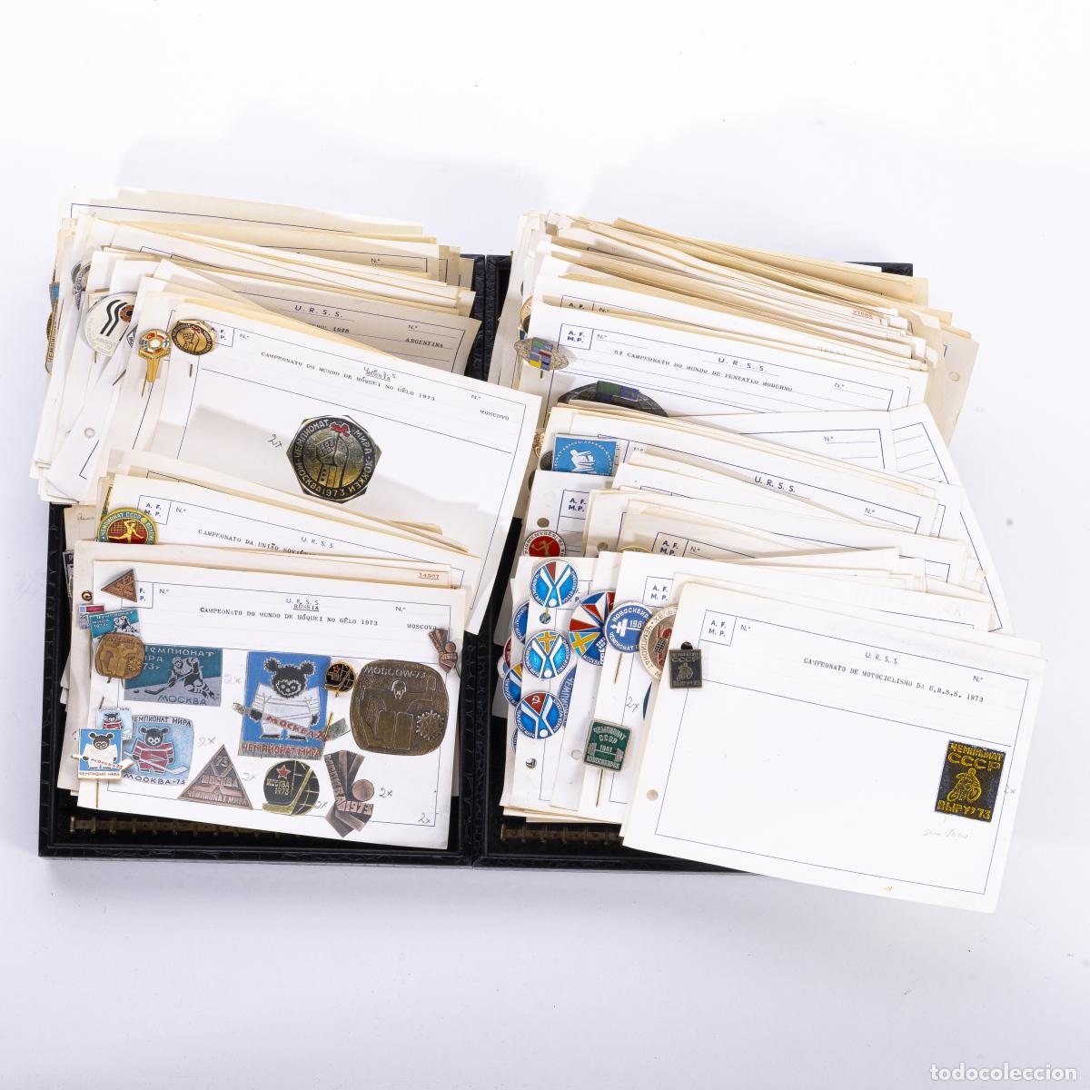 Coleccionismo deportivo: Colecciones deportivas - Colecci&oacute;n de pines, emblemas e insignias - 250