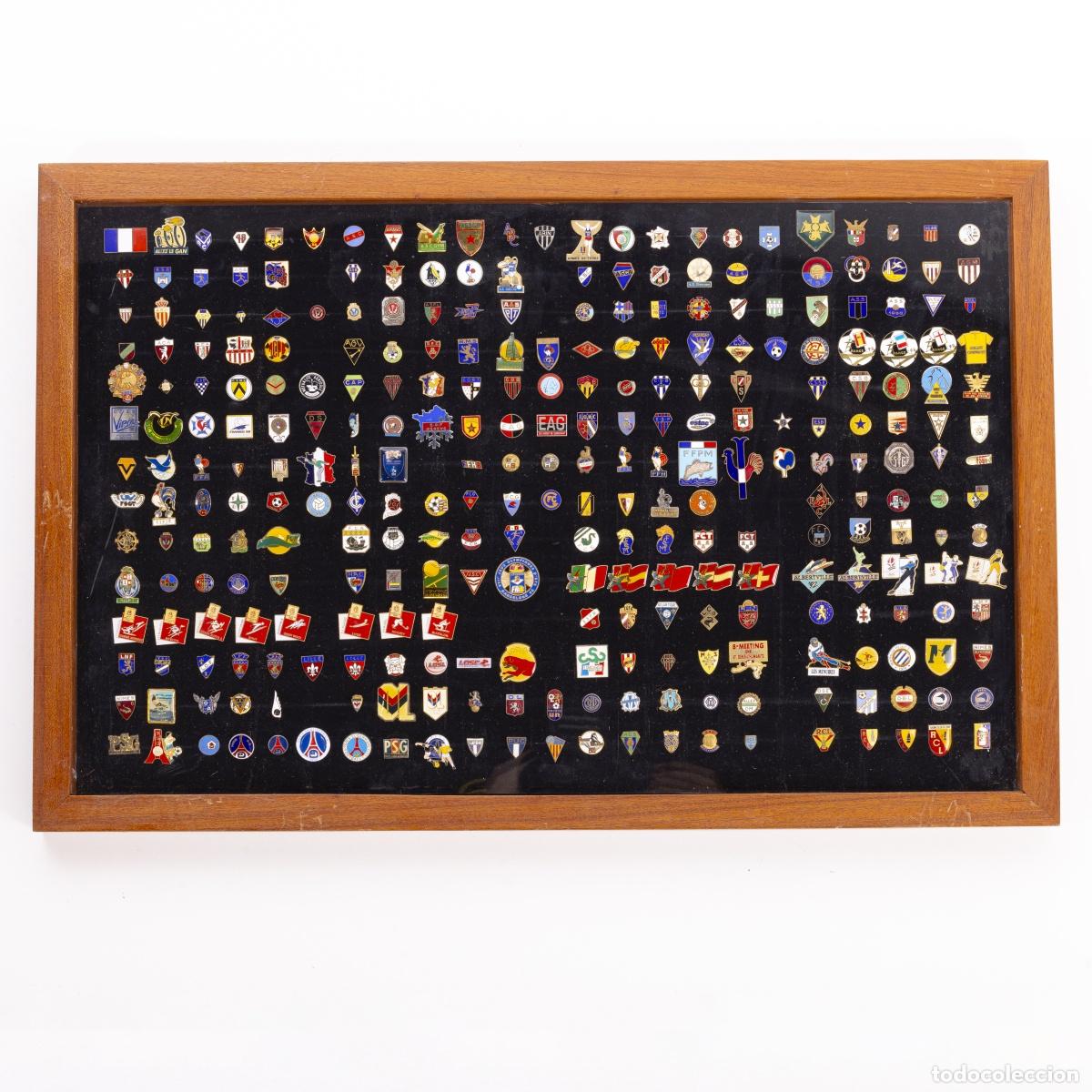 Coleccionismo deportivo: Art&iacute;culos deportivos de colecci&oacute;n - Colecci&oacute;n de pines, emblemas e insignias - 300