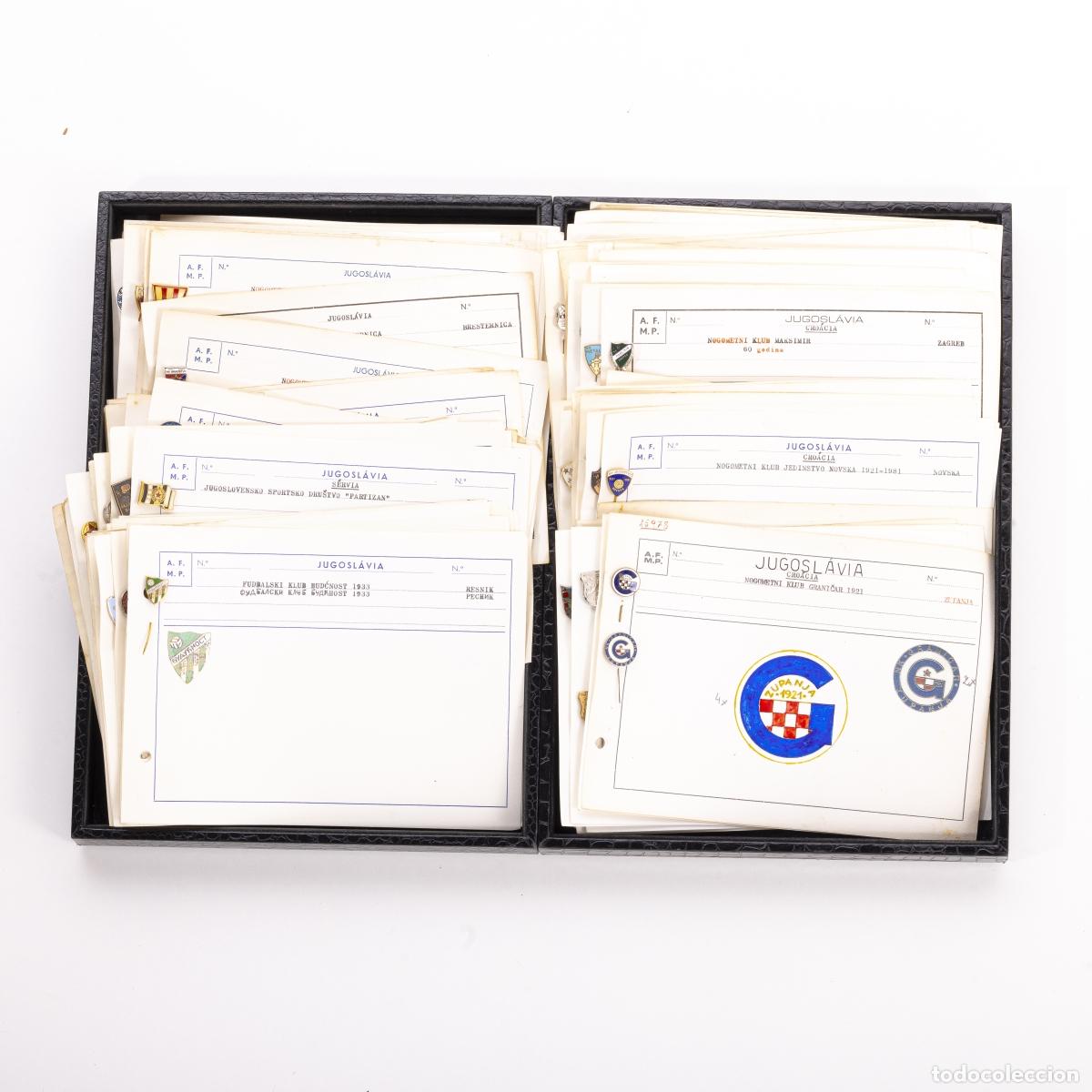 Coleccionismo deportivo: Art&iacute;culos deportivos de colecci&oacute;n - Colecci&oacute;n de pines, emblemas e insignias - 300