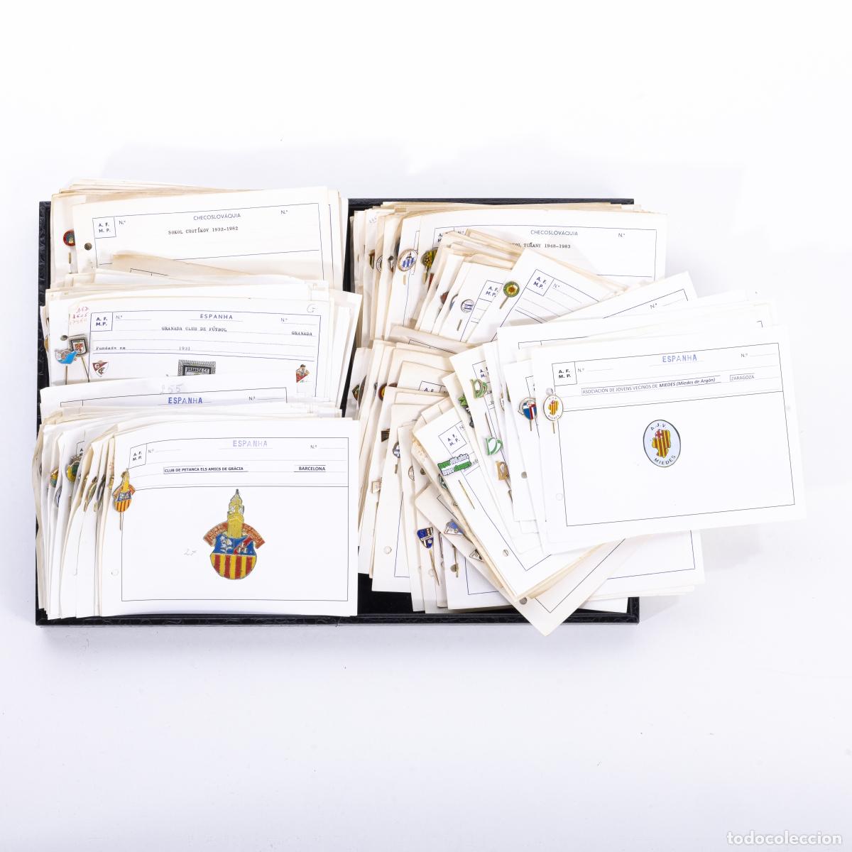 Coleccionismo deportivo: Colecciones deportivas - Colecci&oacute;n de pines, emblemas e insignias - 325
