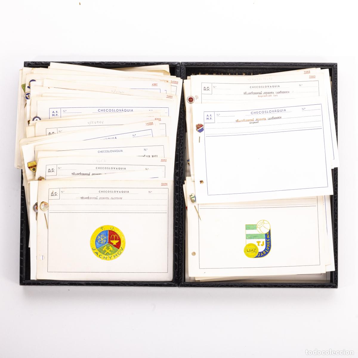 Coleccionismo deportivo: Colecciones deportivas - Colecci&oacute;n de pines, emblemas e insignias - 550