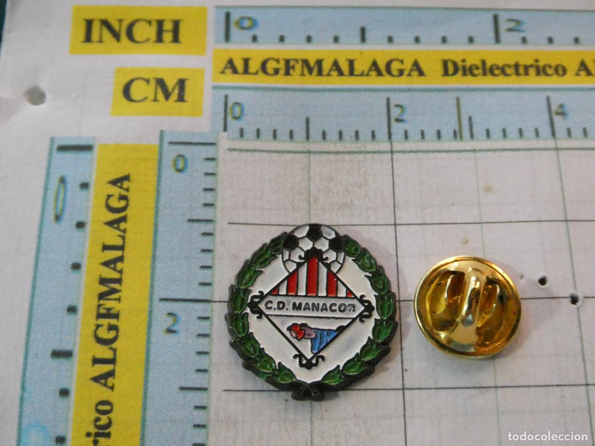 Coleccionismo deportivo: PIN DE DEPORTES. F&Uacute;TBOL. CD MANACOR MALLORCA. ESCUDO EQUIPO