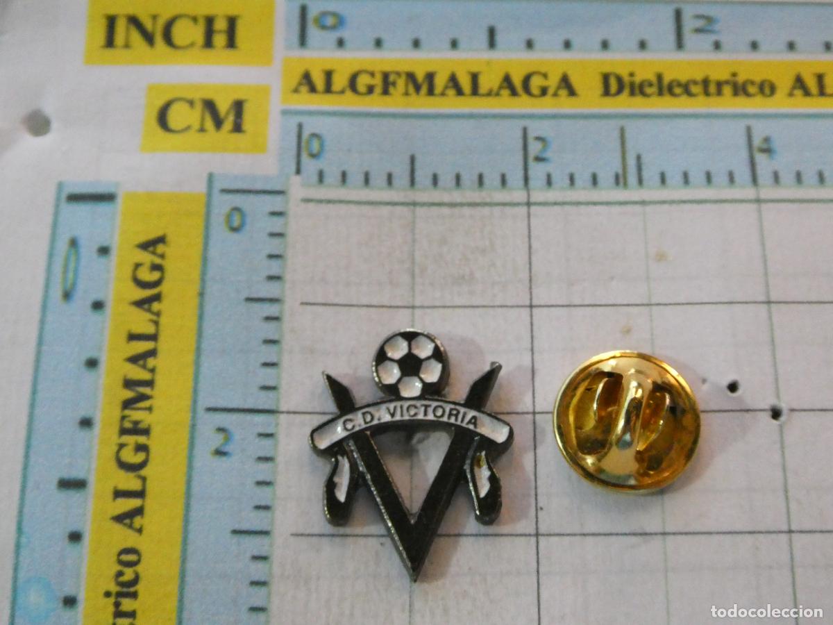 Coleccionismo deportivo: PIN DE DEPORTES. F&Uacute;TBOL. CD VICTORIA DE TAZACORTE TENERIFE. ESCUDO EQUIPO