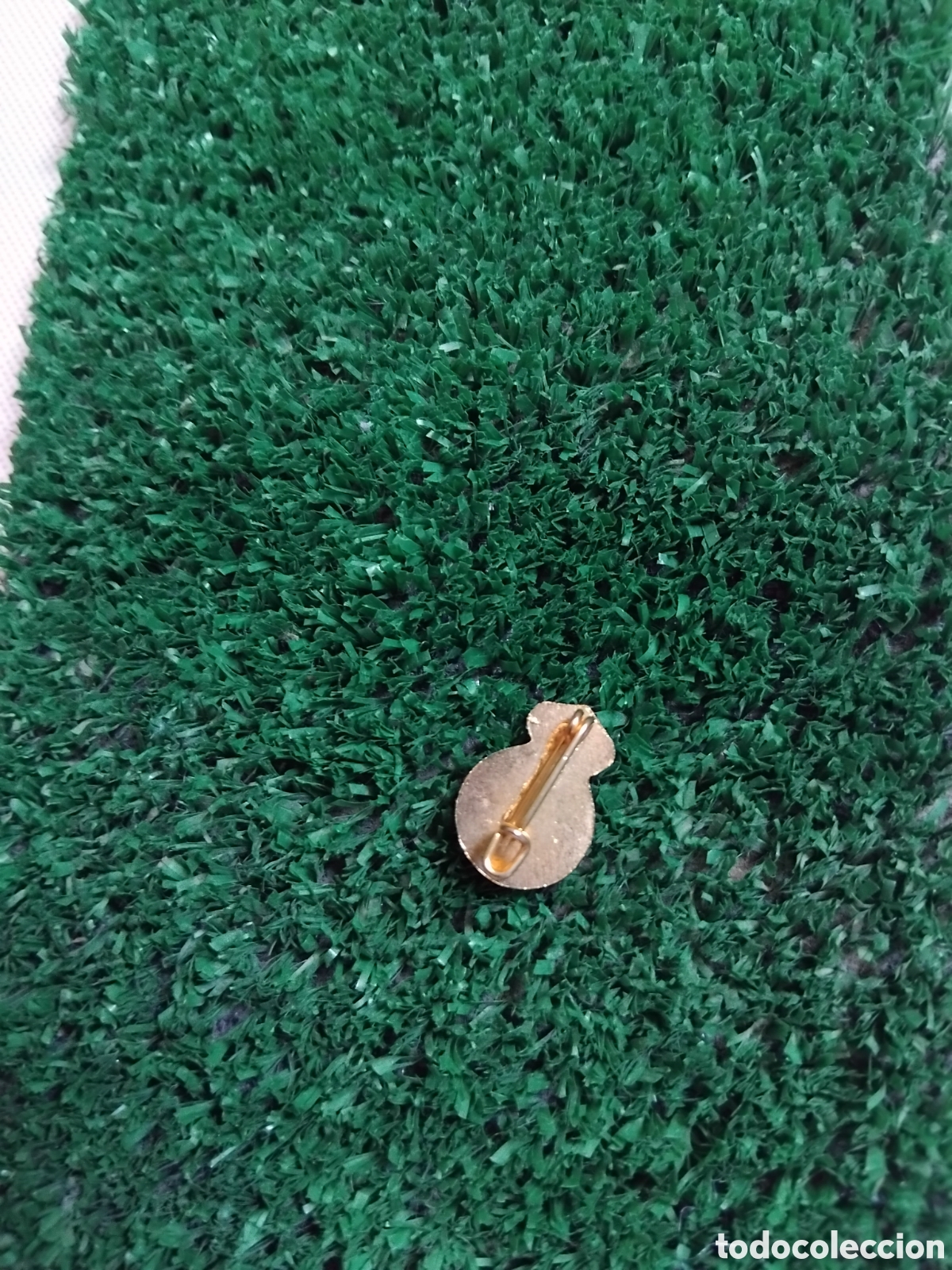 Coleccionismo deportivo: Ro Pin de aguja del Racing de Santander - Foto 3
