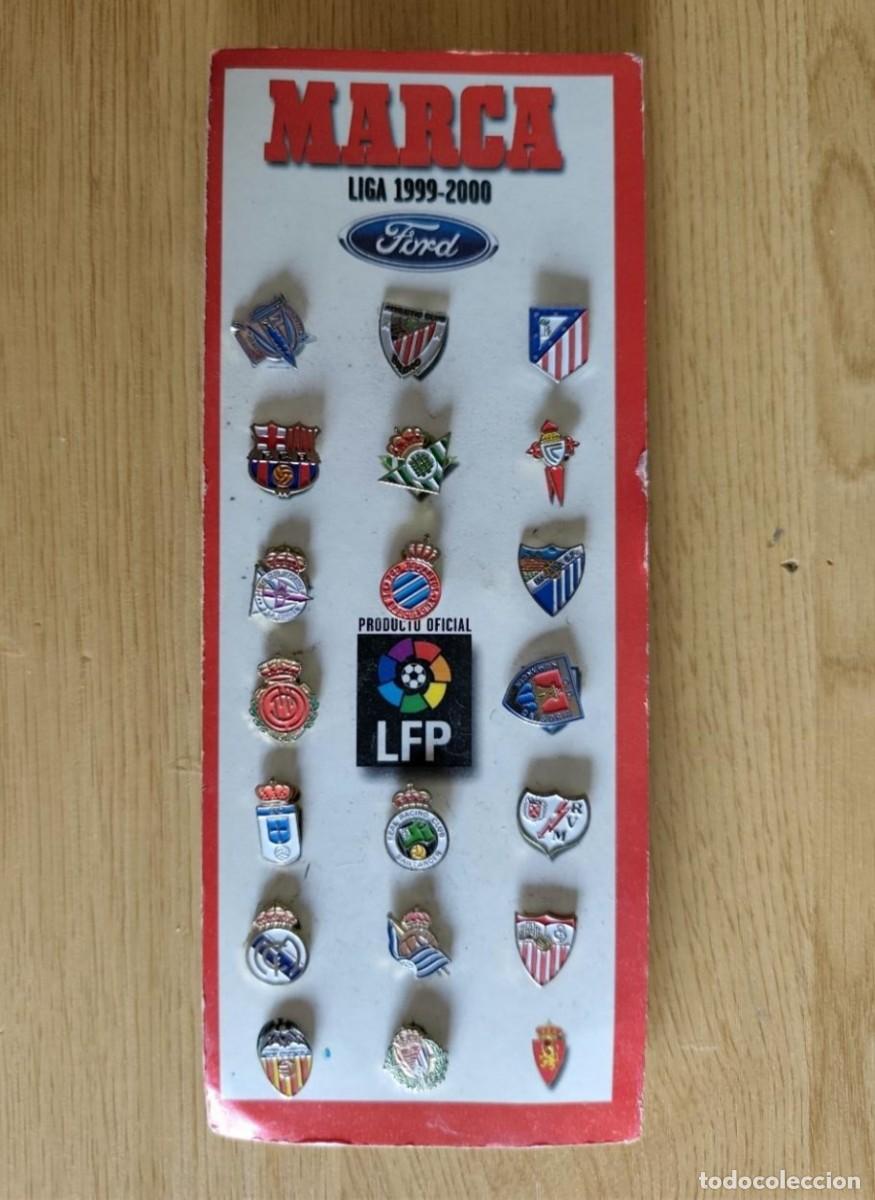 Coleccionismo deportivo: PINS COLECCION 19 DE 20 ESCUDOS LIGA 1999-2000 DE MARCA FALTA REAL ZARAGOZA