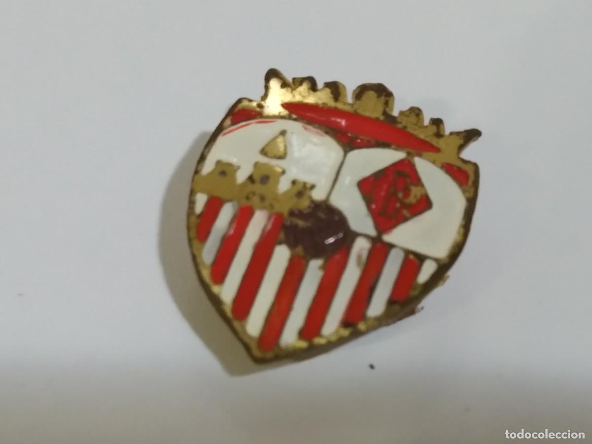 Collectionnisme sportif: PIN INSIGNIA DE SOLAPA DEL RECREATIVO CLUB PORTUENSE (2)