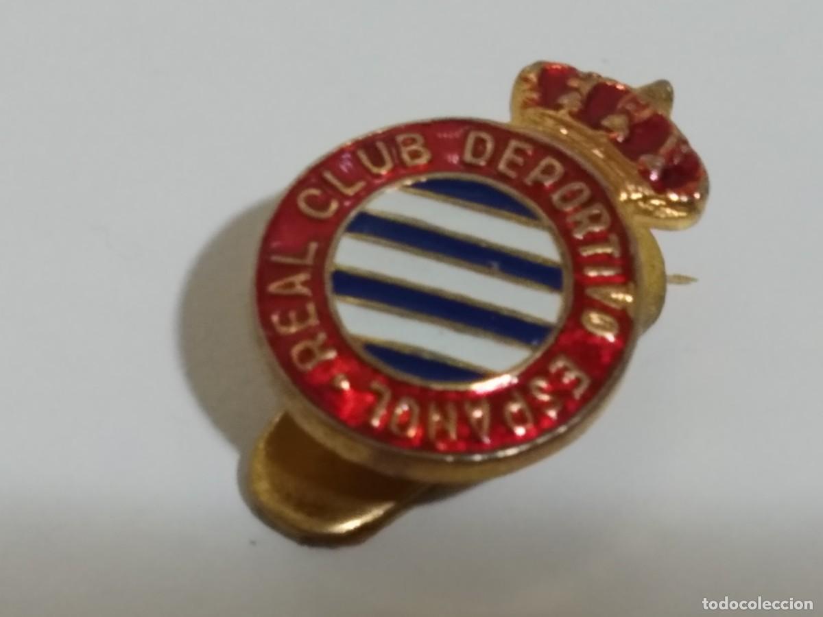 Coleccionismo deportivo: PIN INSIGNIA DE SOLAPA DEL REAL CLUB DEPORTIVO ESPA&Ntilde;OL