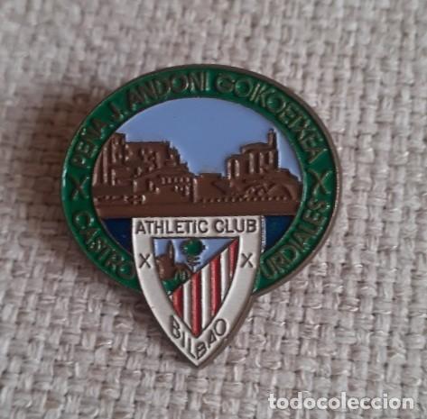 Coleccionismo deportivo: Pin Andoni Goikoetxea Athletic Club Bilbao Castro Urdiales dif&iacute;cil