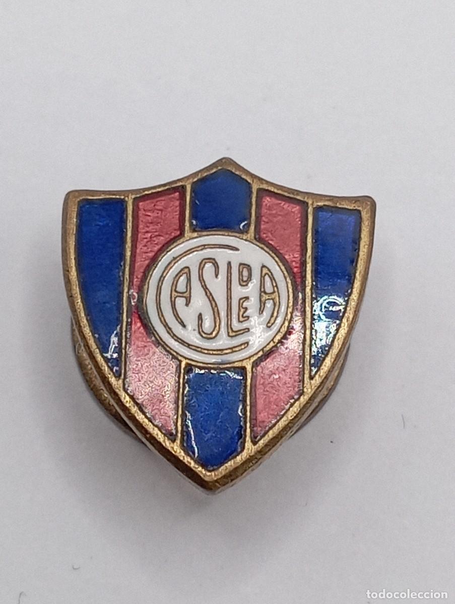 Coleccionismo deportivo: Pin de solapa del Atl&eacute;tico de San Lorenzo de Almagro. Argentina.