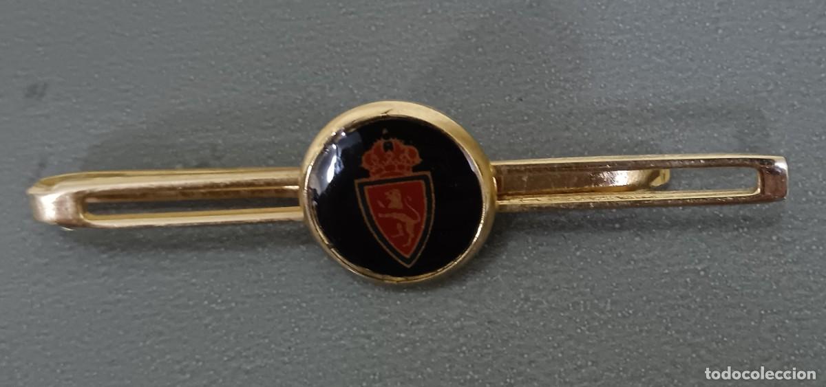 Coleccionismo deportivo: ALFILER CORBATA F&Uacute;TBOL REAL ZARAGOZA 6 CM. LARGO