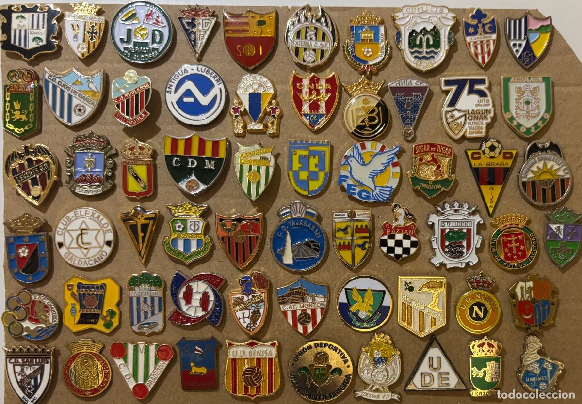Coleccionismo deportivo: Lote 60 pins futbol Espa&ntilde;a 6