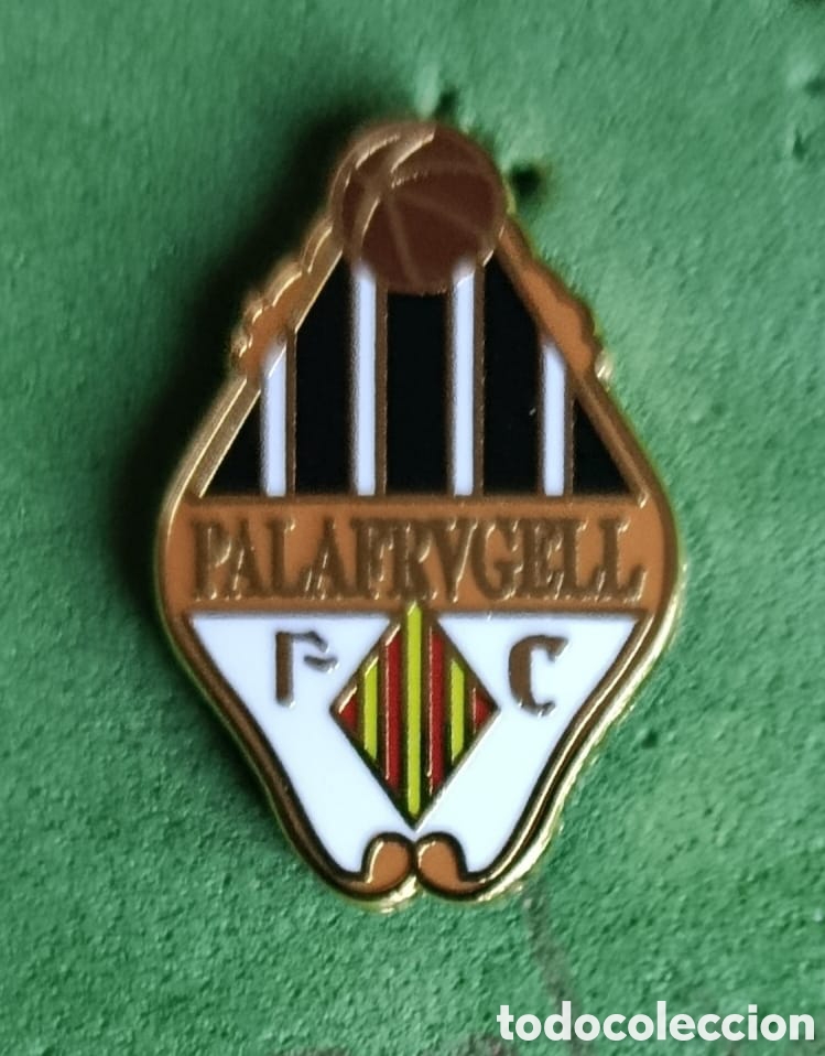 Coleccionismo deportivo: PIN F&Uacute;TBOL F C.PALLAFURGELL