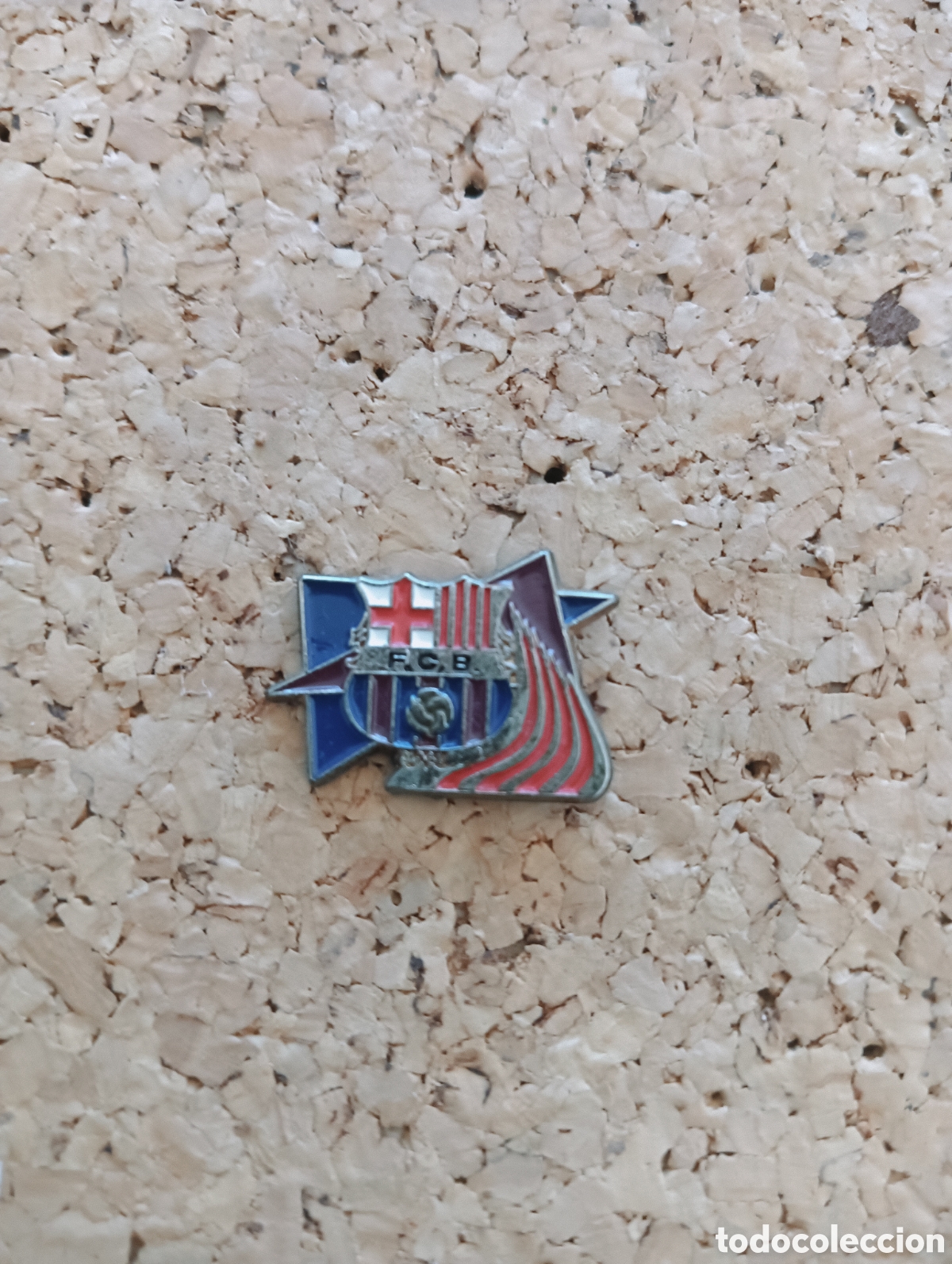 Coleccionismo deportivo: PIN BAR&Ccedil;A - CHIC F.C. BARCELONA