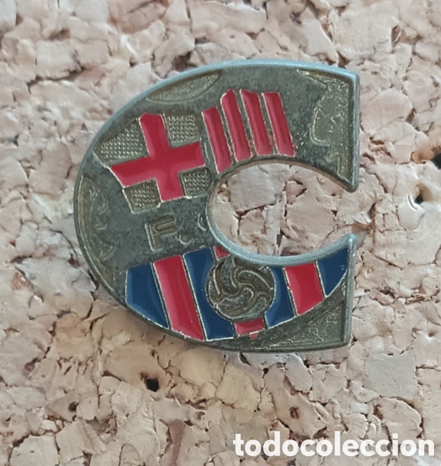 Coleccionismo deportivo: PIN BAR&Ccedil;A - LETRA C - DIARIO SPORT