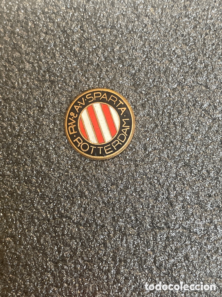 Coleccionismo deportivo: Pin 17 R.V. A.V. SPARTA ROTTERDAM - Rotterdam