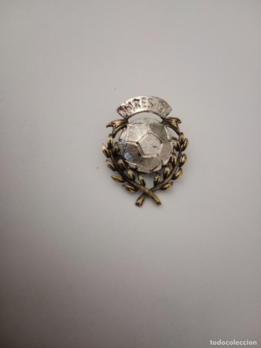 Coleccionismo deportivo: PIN INSIGNIA MARES FC VALENCIA - CLUB DE FUTBOL