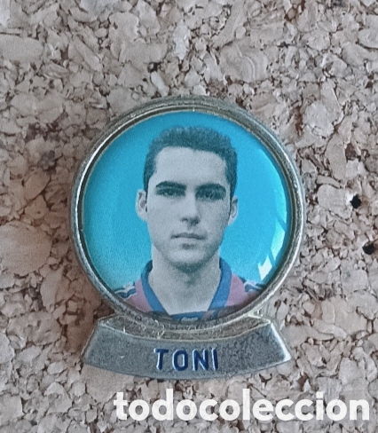 Coleccionismo deportivo: PIN BAR&Ccedil;A - TONI VELAMAZAN - F.C. BARCELONA