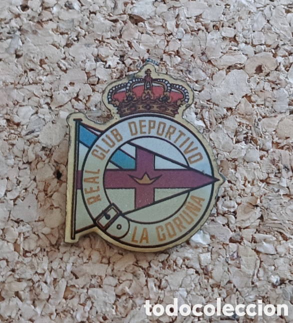 Coleccionismo deportivo: PIN ESCUDO REAL CLUB DEPORTIVO LA CORU&Ntilde;A ESMALTADO