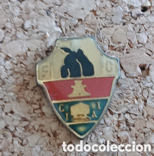 Coleccionismo deportivo: PIN ESCUDO UNI&Oacute;N DEPORTIVA ELCHE ESMALTADO