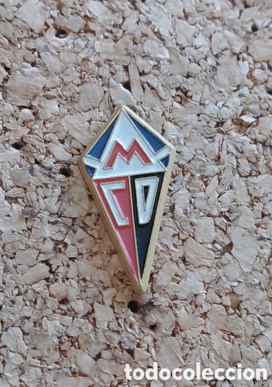 Coleccionismo deportivo: PIN ESCUDO CLUB DEPORTIVO MENSAJERO