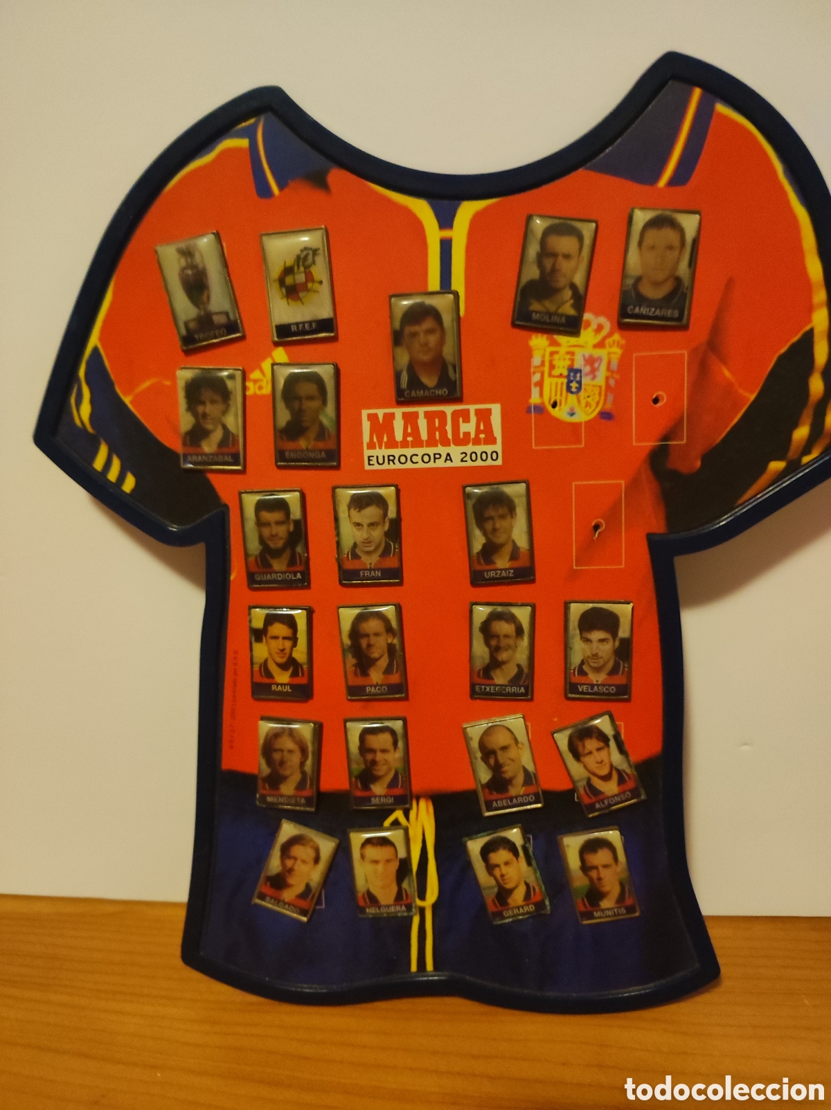Coleccionismo deportivo: Pines Selecci&oacute;n Espa&ntilde;ola ( Faltan 3 pines)
