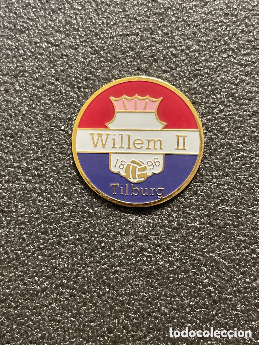 Coleccionismo deportivo: Pin 145 WILLEM II TILBURG - Tilburgo