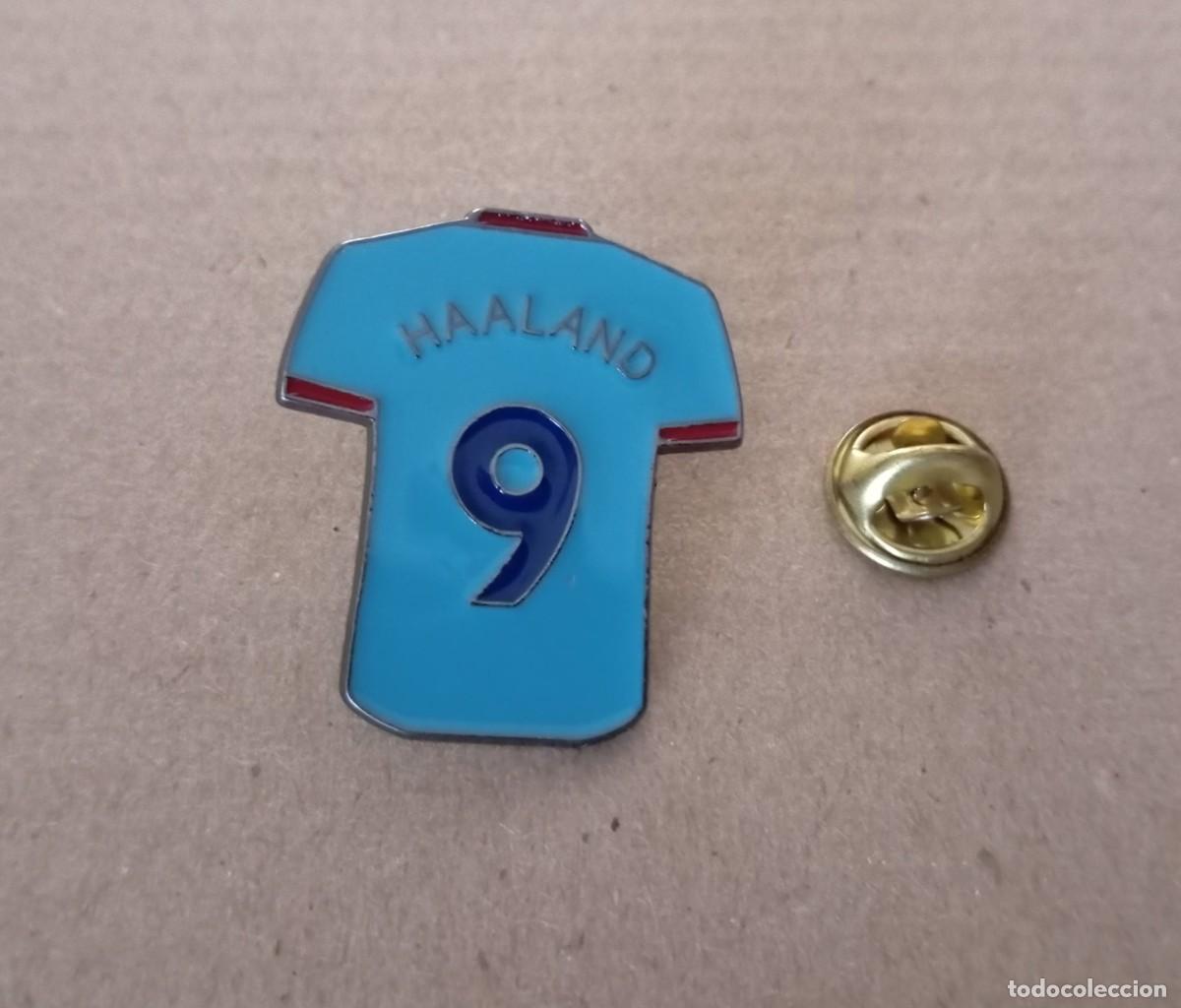Coleccionismo deportivo: -LOTE PINS DE FUTBOL DE HAALAND