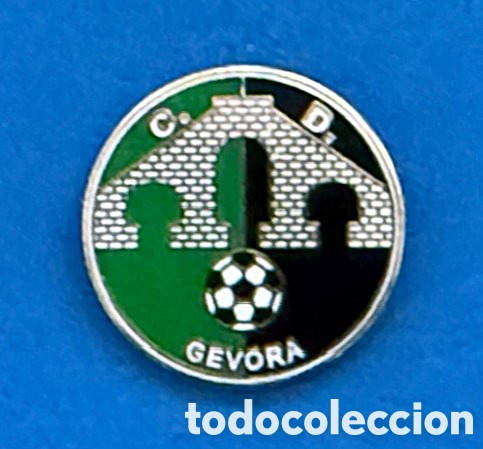 Coleccionismo deportivo: PIN F&Uacute;TBOL C D.GEVORA