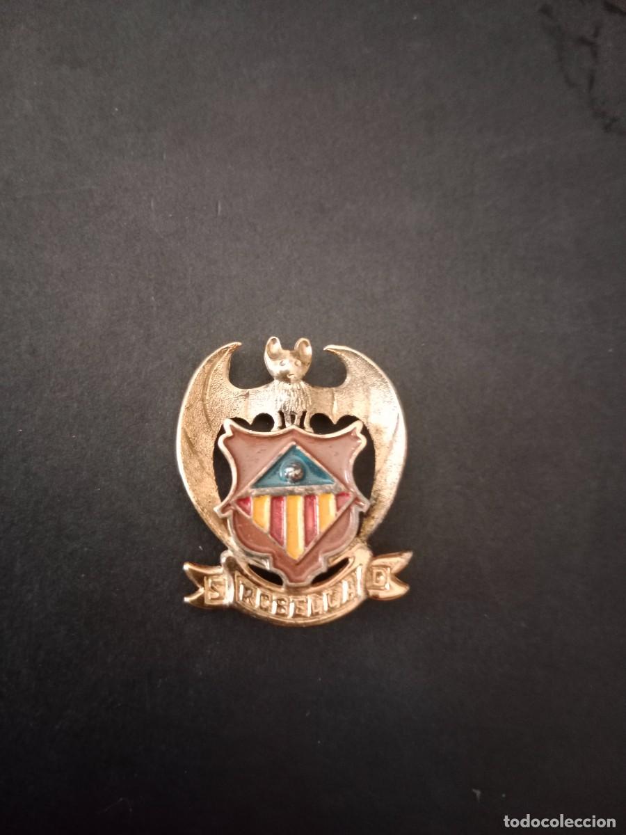 Coleccionismo deportivo: INSIGNIA PIN BROCHE SD SOCIEDAD DEPORTIVA DE FUTBOL NA ROBELLA - BARRIO DE VALENCIA