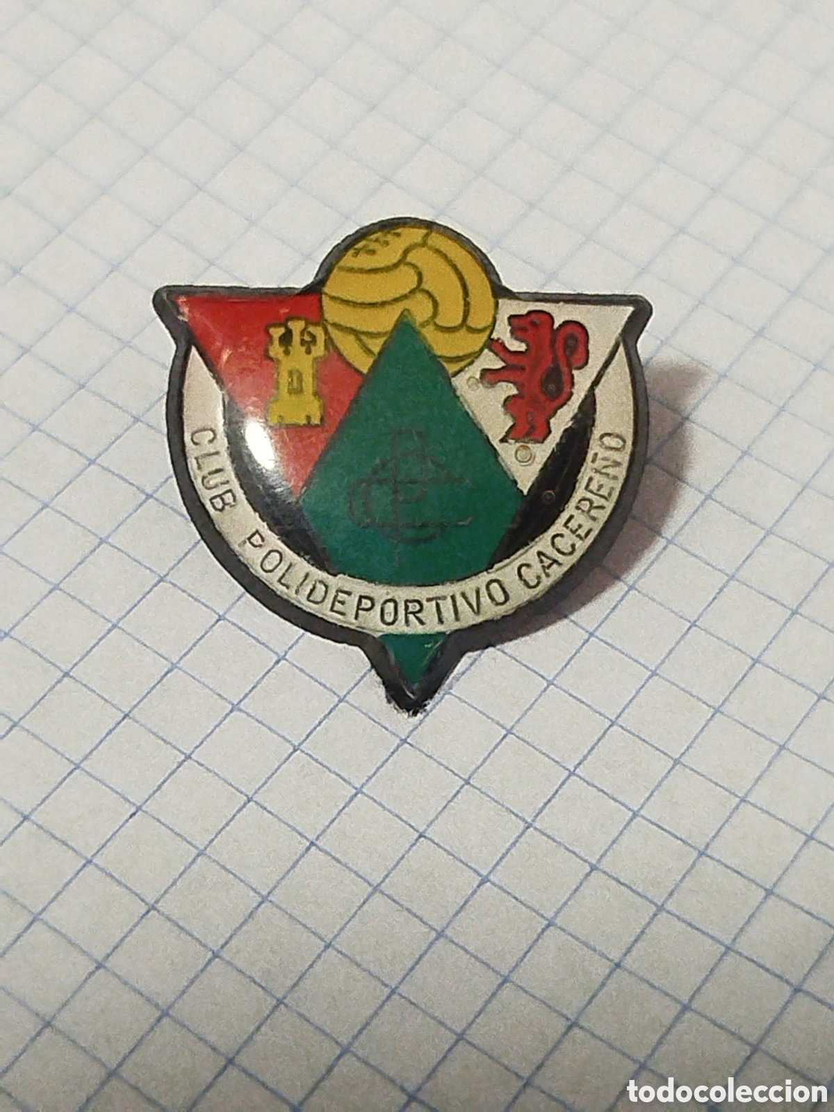 Coleccionismo deportivo: PINS DE FUTBOL . OFICIAL.C.P.CACERE&Ntilde;O CACERES