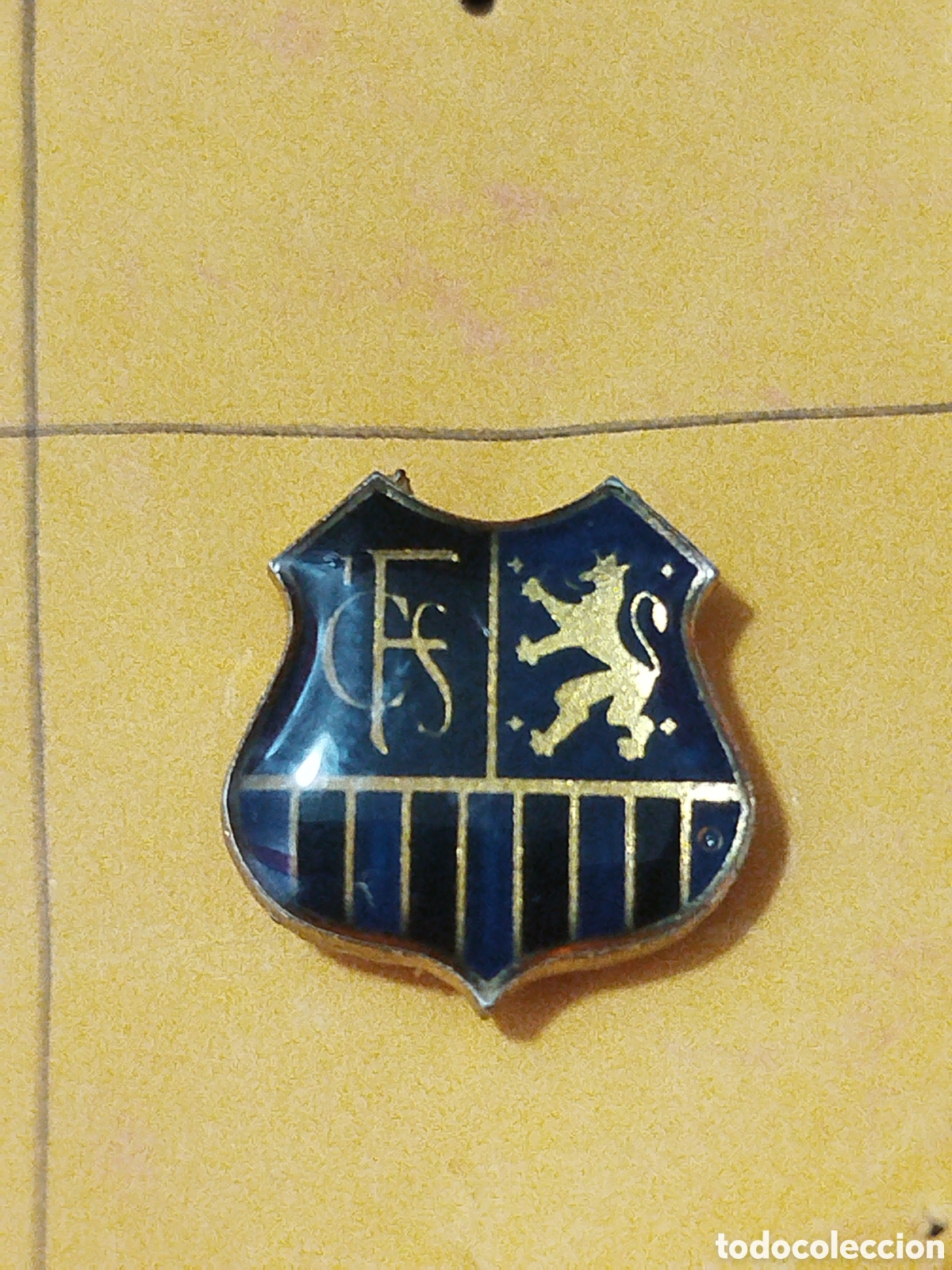 Coleccionismo deportivo: INSIGNIA DE FUTBOL FC.SAARBRUCKEN . ALEMANIA