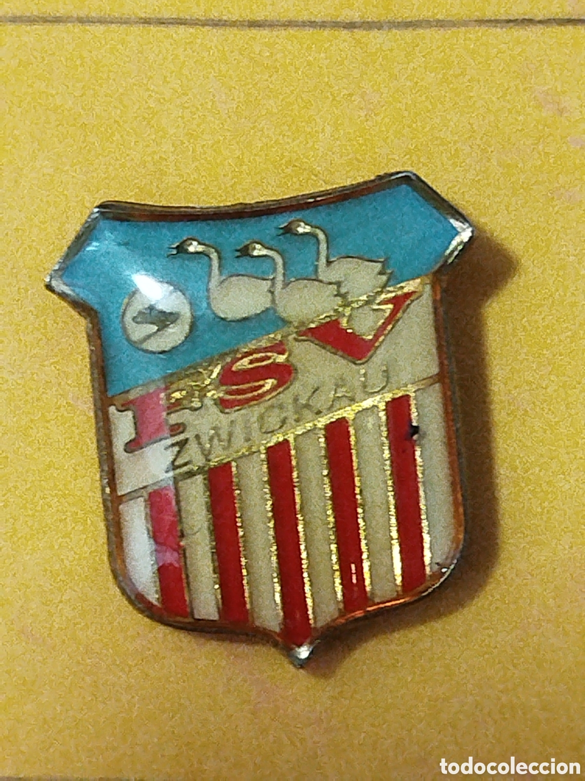 Coleccionismo deportivo: INSIGNIA DE FUTBOL F.S.V.ZWIGKALI.ALEMANIA