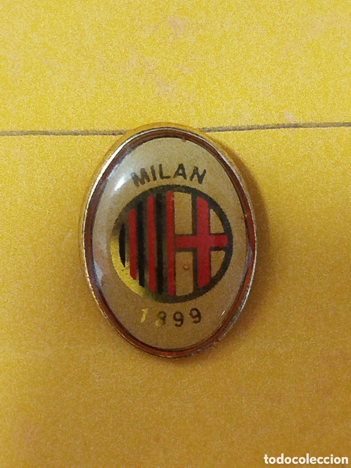 Coleccionismo deportivo: INSIGNIA DE FUTBOL AC MILAN.ITALIA