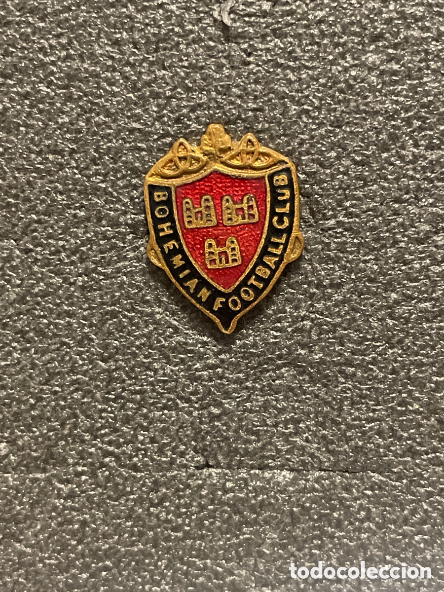 Coleccionismo deportivo: Insignia BOHEMIAN F.C. - Dublin (Rep&uacute;blica de Irlanda)