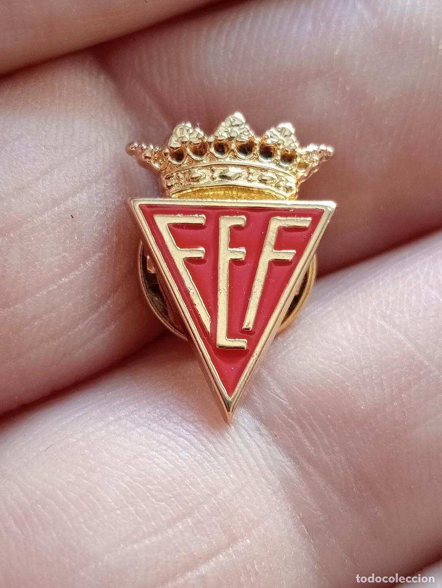 Coleccionismo deportivo: PINS F&Uacute;TBOL FEDERACI&Oacute;N EXTREME&Ntilde;A FUTBOL INSIGNIA ESCUDO