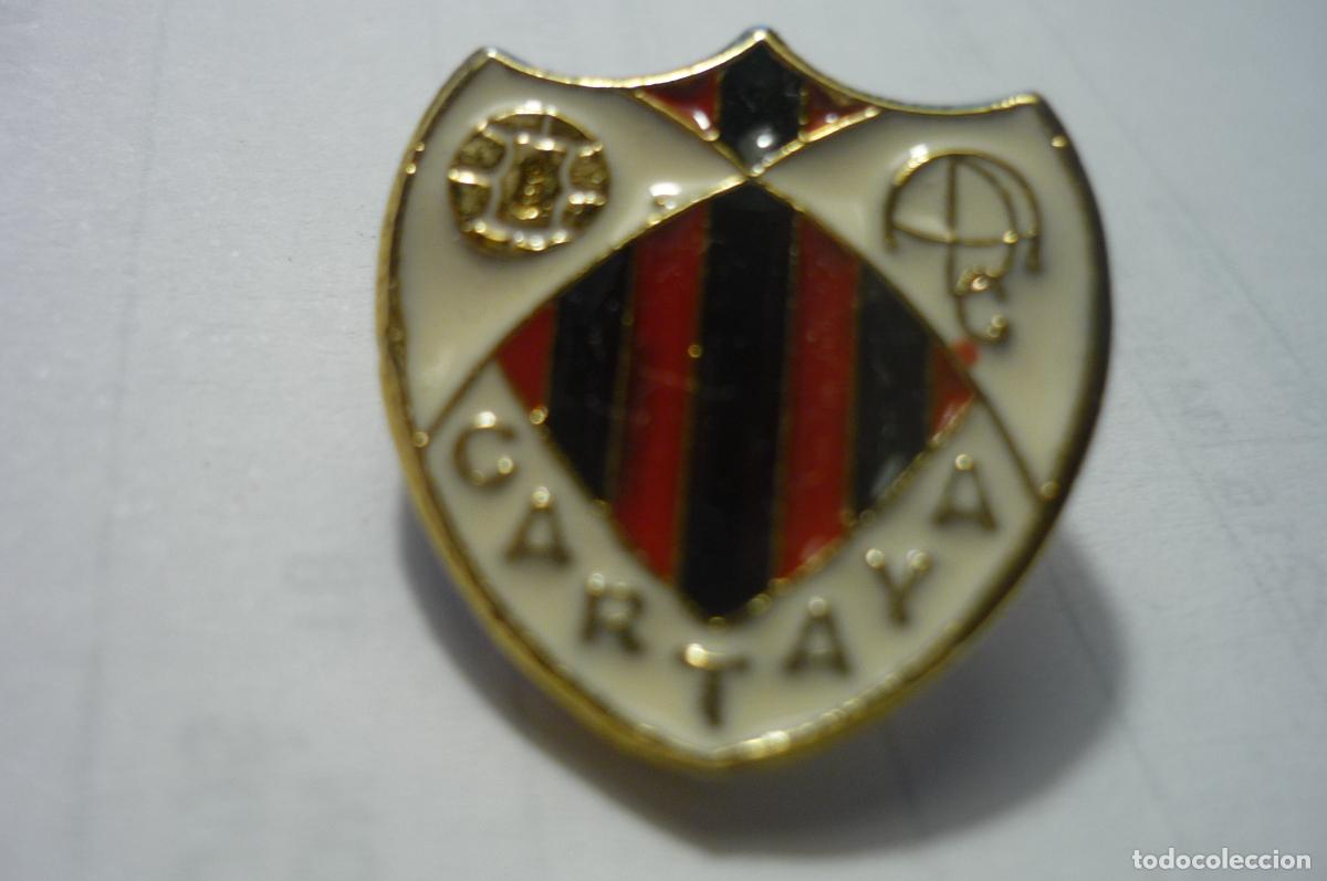 Coleccionismo deportivo: pin futbol cartaya agrup.deportiva
