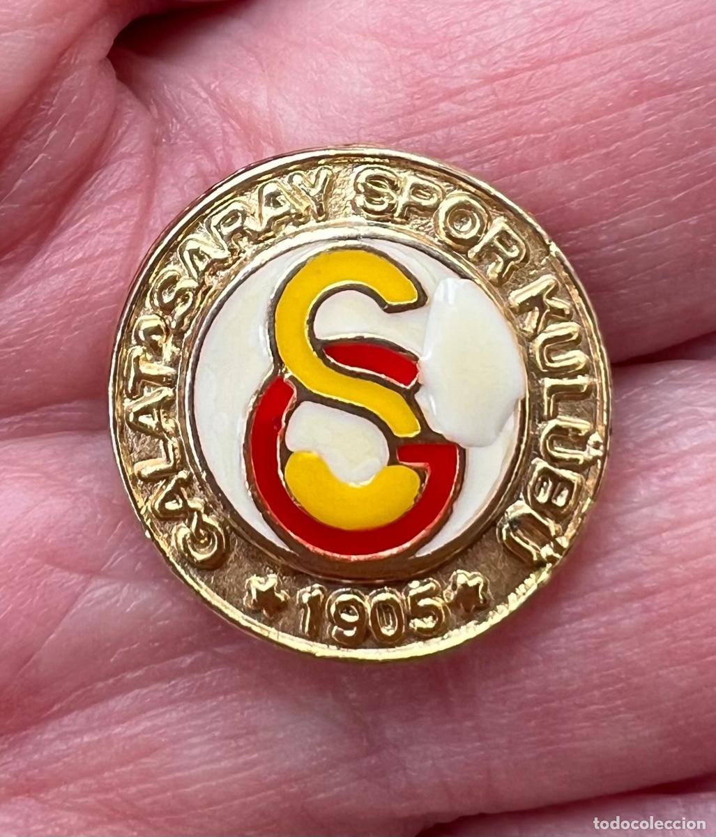 Coleccionismo deportivo: Pin del F&uacute;tbol Club Galatasaray - Turqu&iacute;a