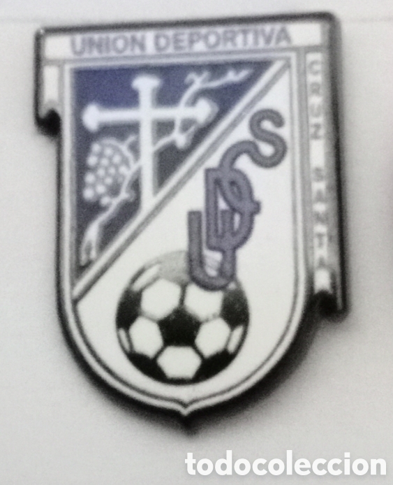 Coleccionismo deportivo: PIN F&Uacute;TBOL U.D.SANTA CRUZ