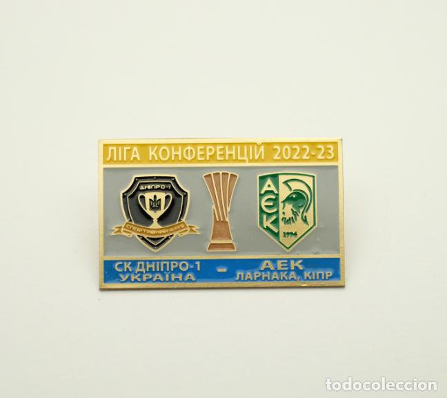 Coleccionismo deportivo: Badge Pin: Conference League 2022-23 Dnipro-1 Ukraine - AEK Larnaca FC Cyprus