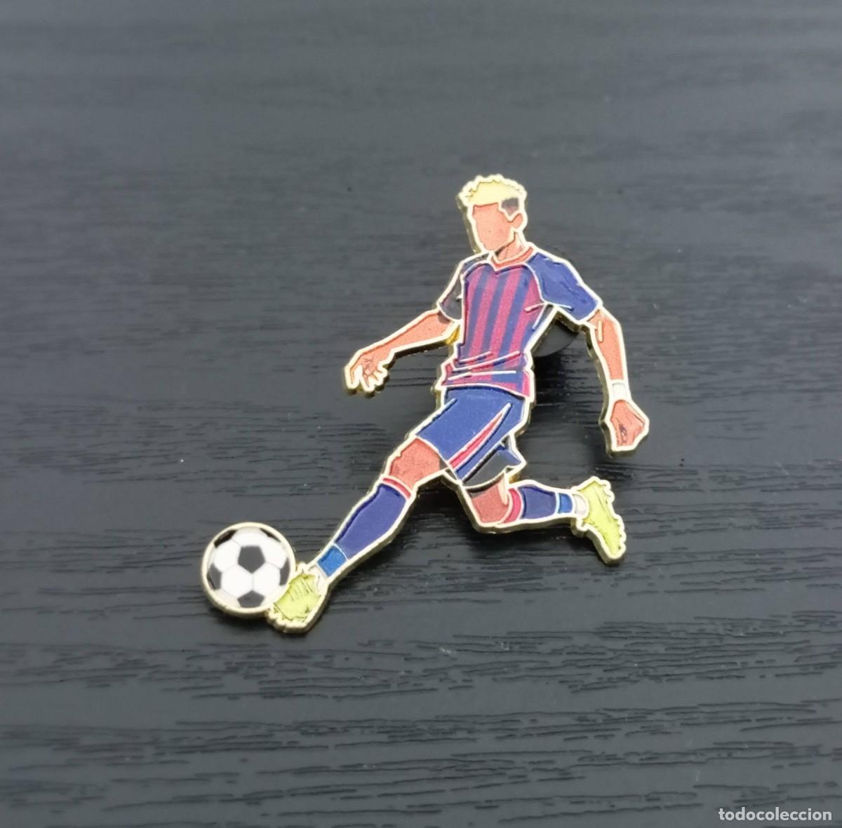 Coleccionismo deportivo: -PIN DE FUTBOL SILUETA DEL JUGADOR LAMINE YAMAL ( BARCELONA )