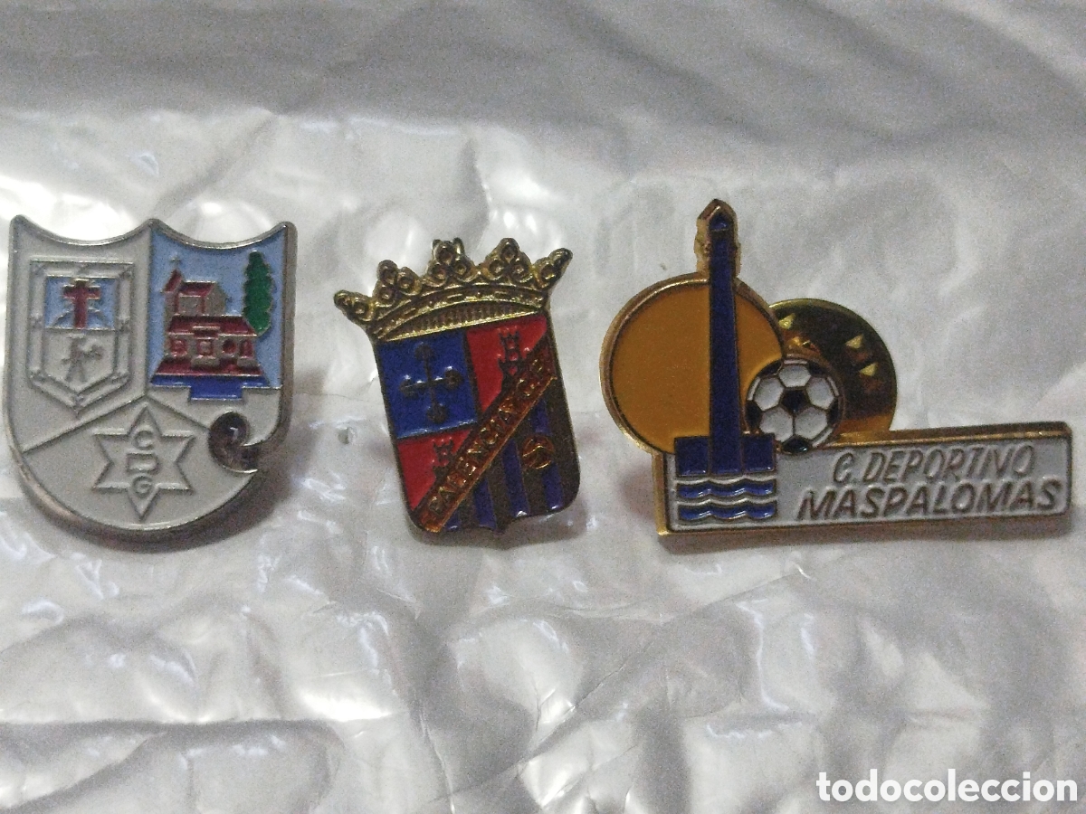 Sammelleidenschaft Sport: INSIGNIA DE FUTBOL CD GALDAKAO.PALENCIA CD.CD MASPALOMAS