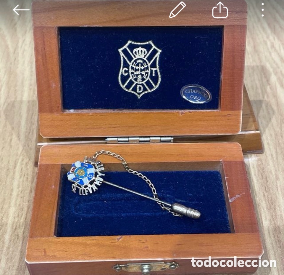 Coleccionismo deportivo: Alfiler de Corbata C.D. Tenerife Chapado en Oro con Caja Original