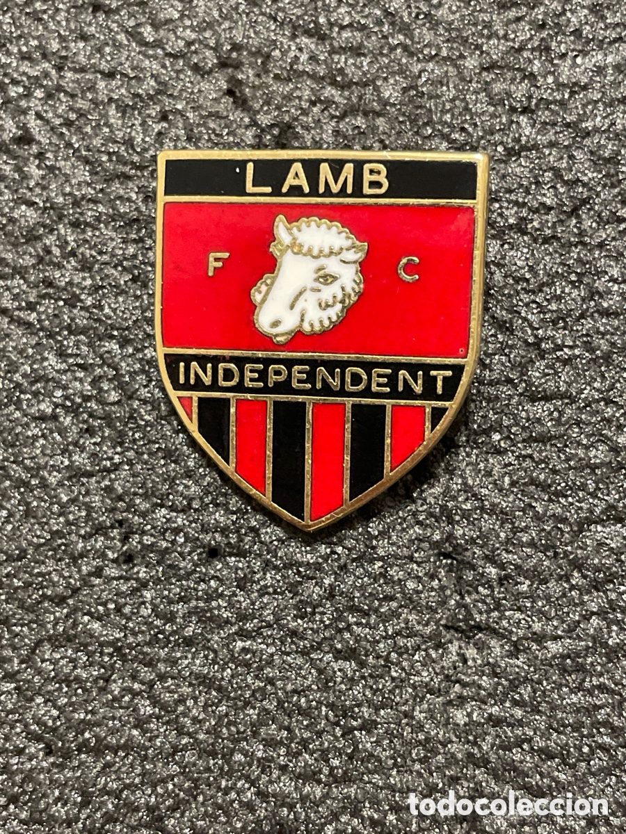 Colecionismo desportivo: Pin 237 LAMB INDEPENDENT F.C. - Worthing