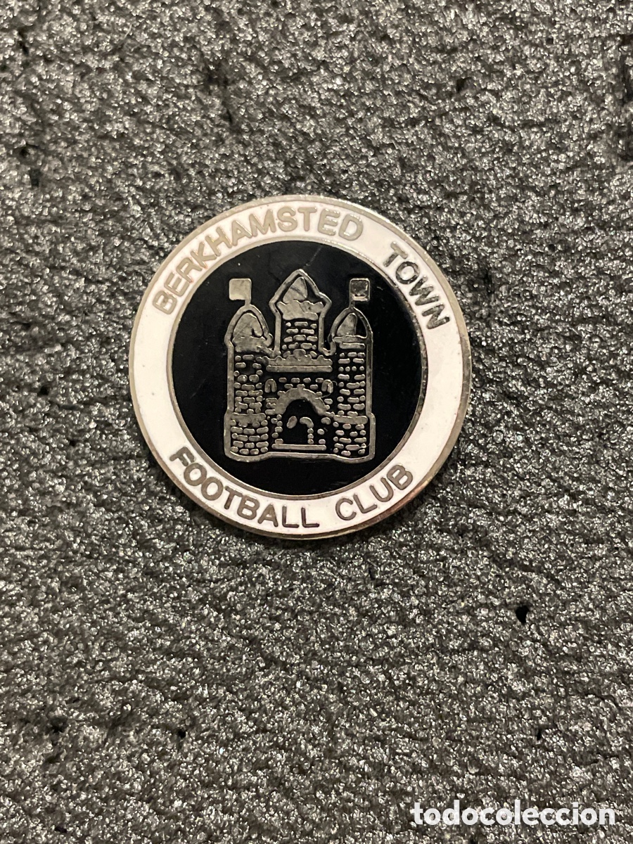 Coleccionismo deportivo: Pin 262 BERKHAMSTED TOWN F.C. - Berkhamsted