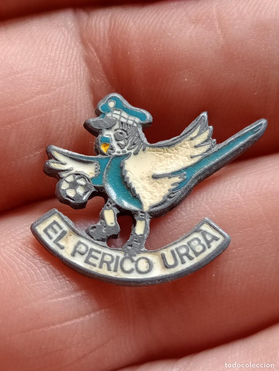 Coleccionismo deportivo: PINS EL PERICO URB&Aacute; PE&Ntilde;A FUTBOL REAL CLUB DEPORTIVO ESPA&Ntilde;OL RELACI&Oacute;N POLIC&Iacute;A MUNICIPAL PINES
