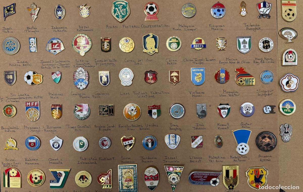 Coleccionismo deportivo: Lote pins f&uacute;tbol Federaciones Asia