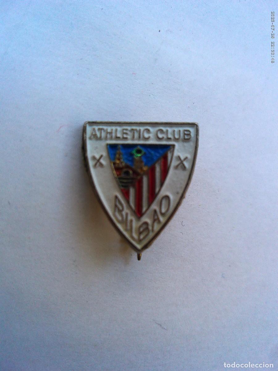 Coleccionismo deportivo: PEQUE&Ntilde;O EMBLEMA DE SOLAPA DEL ATHLETIC CLUB DE BILBAO