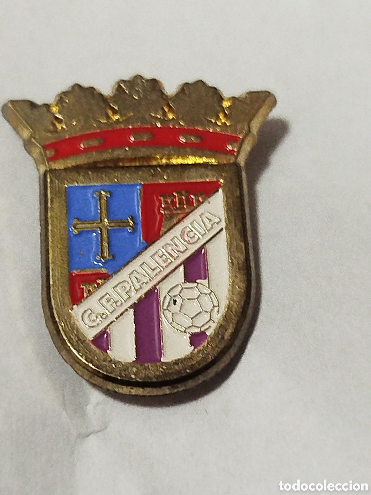Coleccionismo deportivo: INSIGNIA DE FUTBOL CF PALENCIA