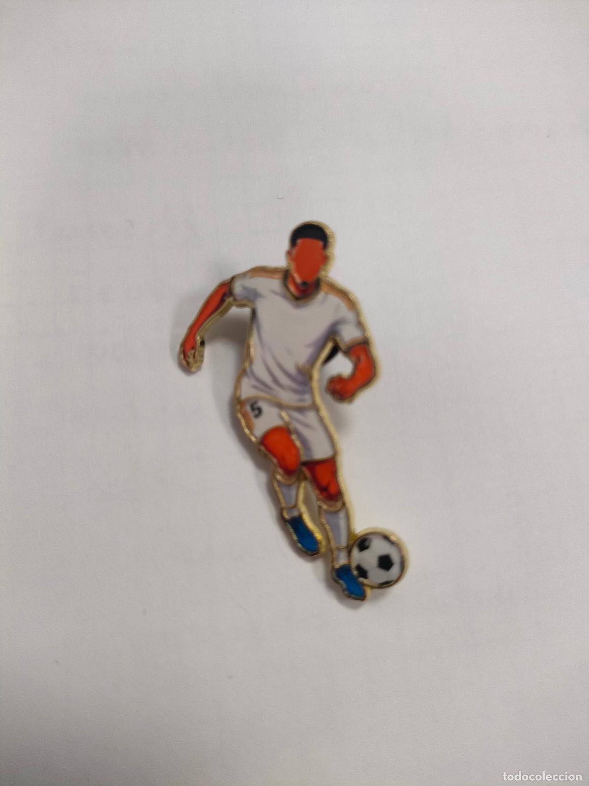 Coleccionismo deportivo: PIN MET&Aacute;LICO DE JUDE BELLINGHAM - REAL MADRID FC