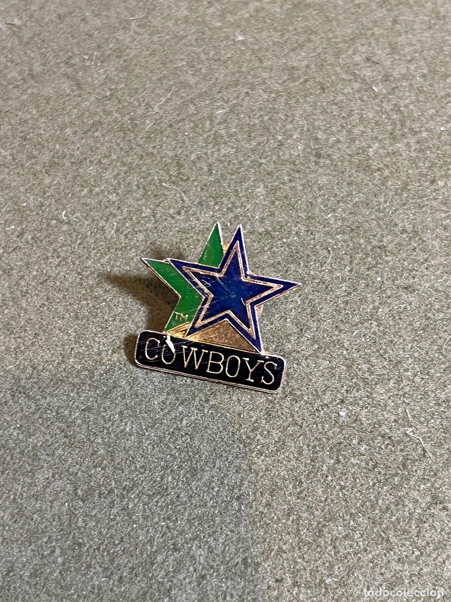 Collectionnisme sportif: Pin Dallas Cowboys NFL estrella insignia esmaltada vintage f&uacute;tbol americano USA colecci&oacute;n deportiva